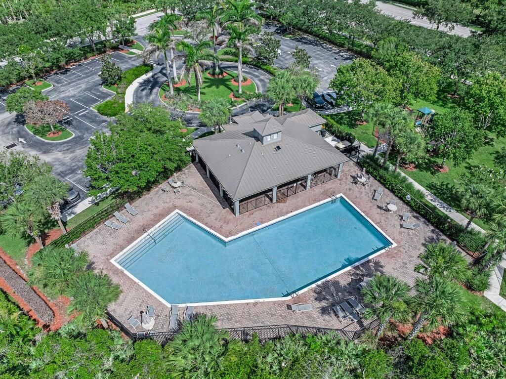 4886 SE Askew Avenue, Stuart, FL 34997 Photo