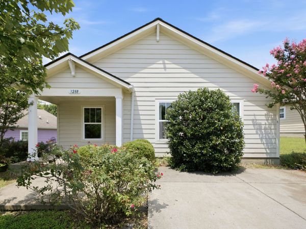 3288 Rainwood Dr, Nashville, TN 37207