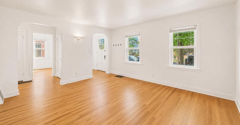 443 Burns Street, Reno, NV 89502 Photo