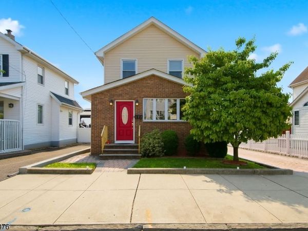 142 Morgan Pl, North Arlington, NJ 07031