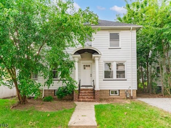 332 Harrison Ave, Roselle, NJ 07203
