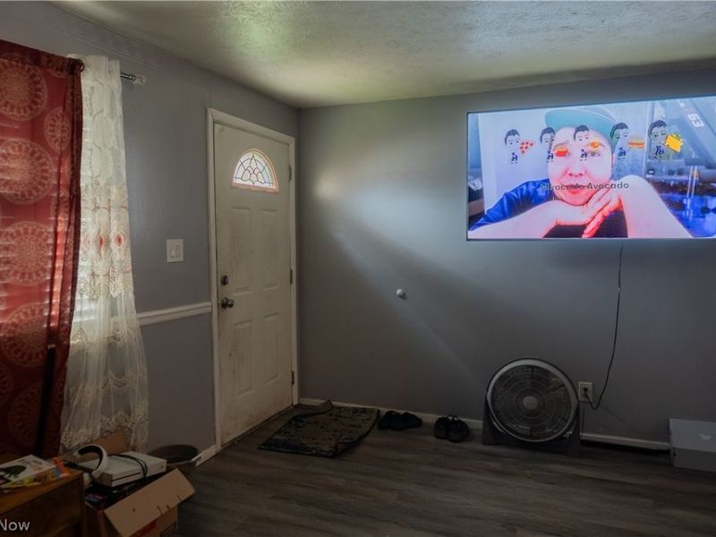 4510 Granada Boulevard, Unit 7, Warrensville Heights, OH 44128 Photo 6