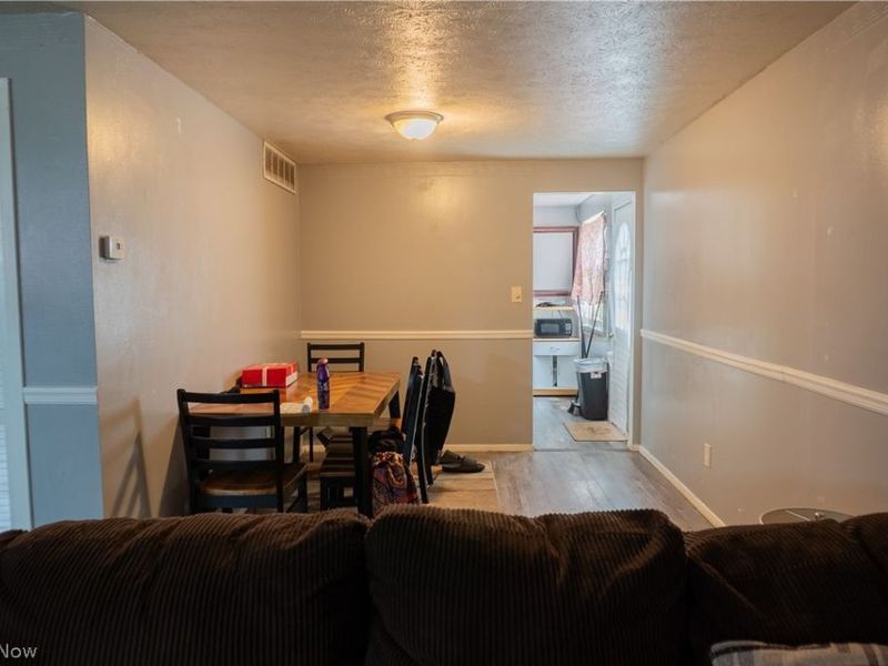 4510 Granada Boulevard, Unit 7, Warrensville Heights, OH 44128 Photo 9