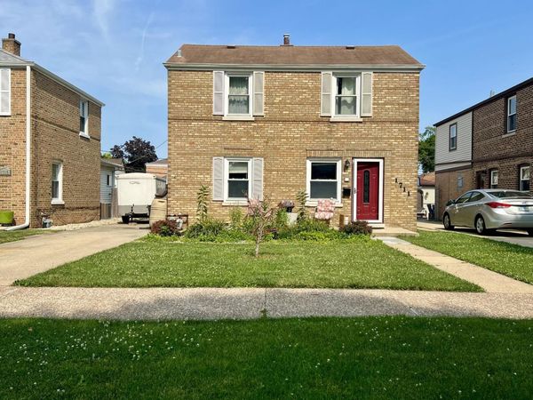 1711 N 73rd Ct Court, Elmwood Park, IL 60707