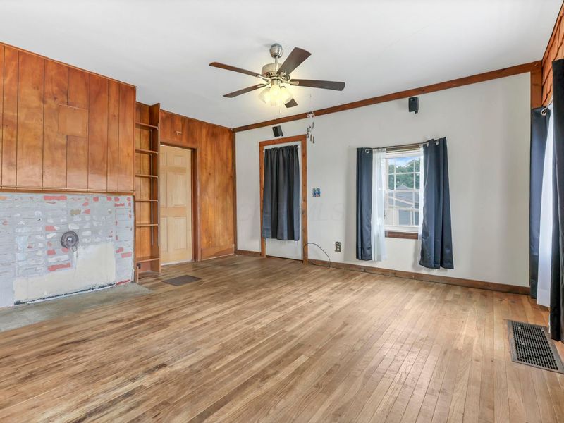 8818 National Road SE, Thornville, OH 43076 Photo 4