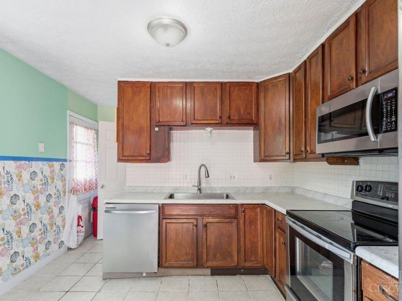 2536 Sudbury Drive, Colerain Township, OH 45231 Photo 14