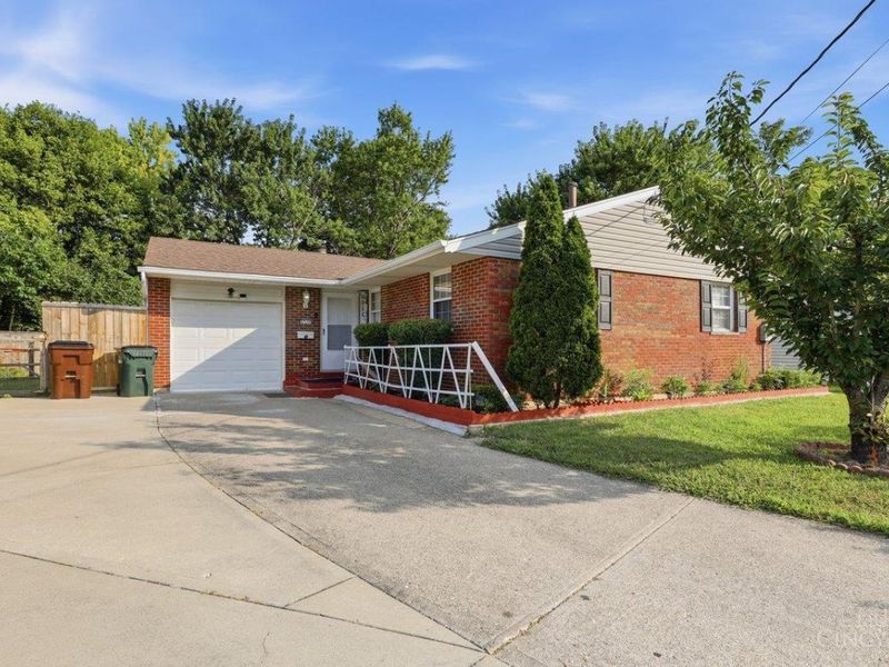 2536 Sudbury Drive, Colerain Township, OH 45231 Photo 4