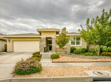 2205 Russell Cir, Woodland, CA 95776 Photo