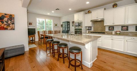 2205 Russell Cir, Woodland, CA 95776 Photo