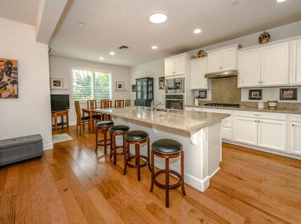 2205 Russell Cir, Woodland, CA 95776 Photo