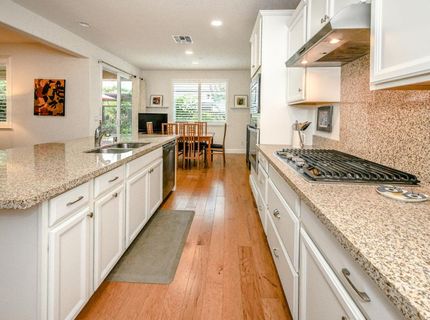 2205 Russell Cir, Woodland, CA 95776 Photo