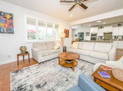 2205 Russell Cir, Woodland, CA 95776 Photo