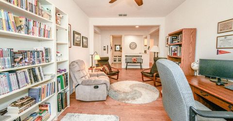 2205 Russell Cir, Woodland, CA 95776 Photo