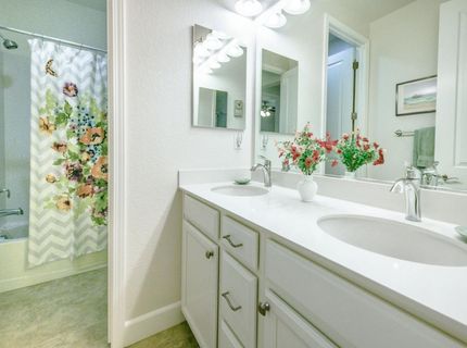 2205 Russell Cir, Woodland, CA 95776 Photo