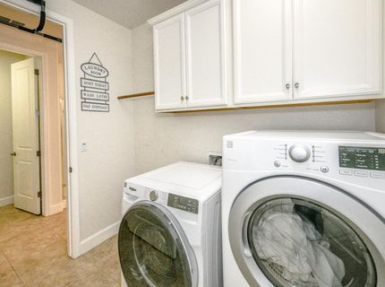 2205 Russell Cir, Woodland, CA 95776 Photo
