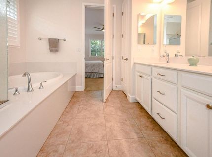 2205 Russell Cir, Woodland, CA 95776 Photo