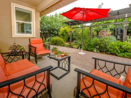 2205 Russell Cir, Woodland, CA 95776 Photo