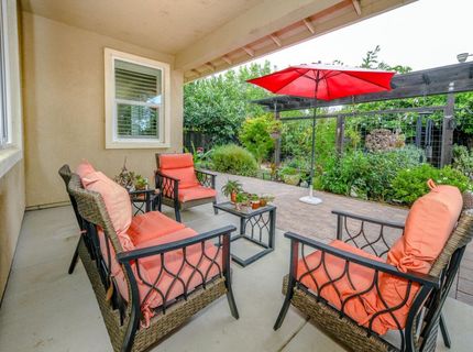 2205 Russell Cir, Woodland, CA 95776 Photo