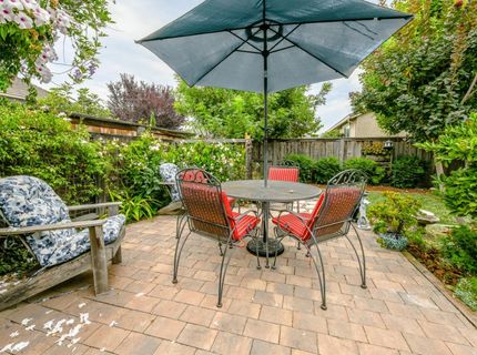 2205 Russell Cir, Woodland, CA 95776 Photo