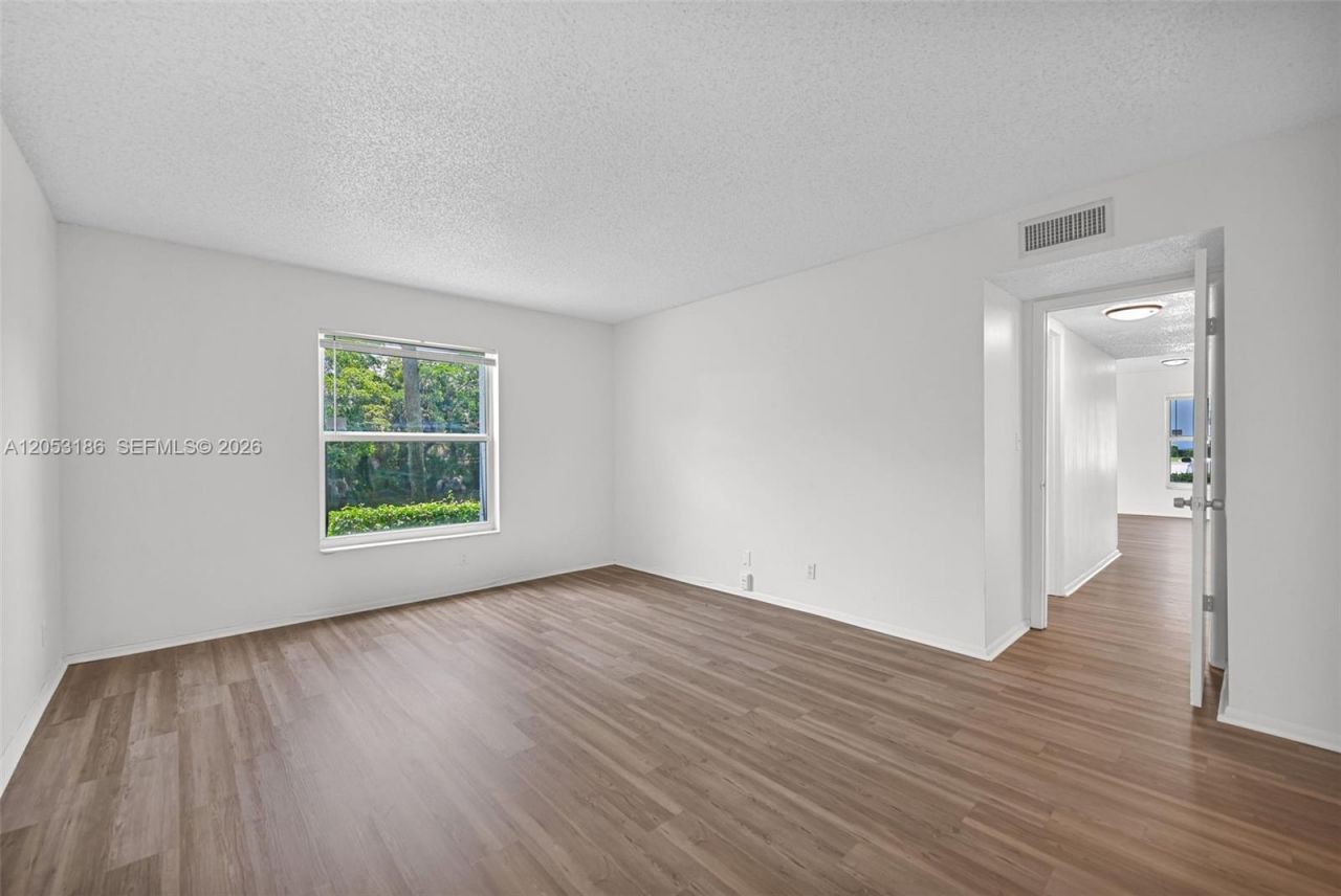 505 S Pine Island Rd , Unit B102, Plantation, FL 33324 Photo
