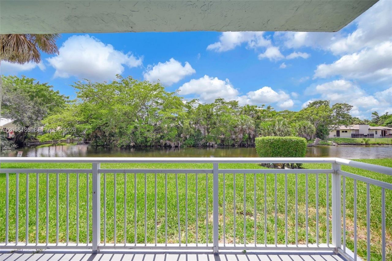 505 S Pine Island Rd , Unit B102, Plantation, FL 33324 Photo