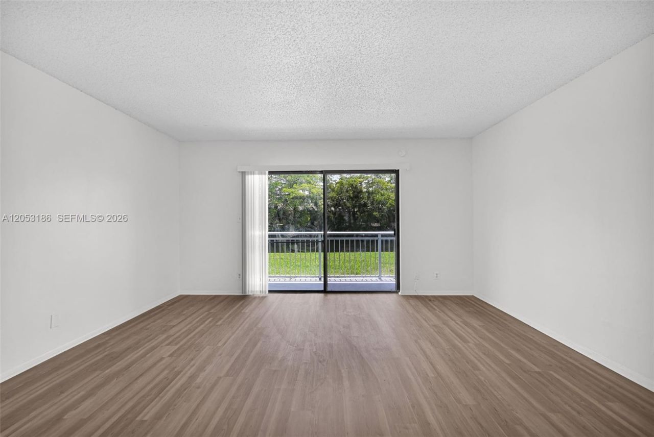 505 S Pine Island Rd , Unit B102, Plantation, FL 33324 Photo