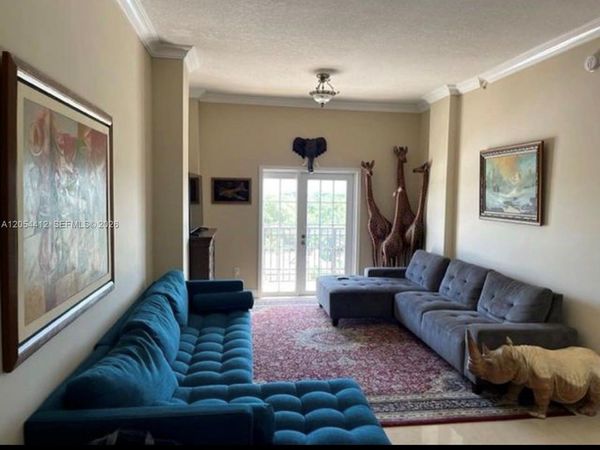 5271 SW 8th St, Unit 501, Miami, FL 33134