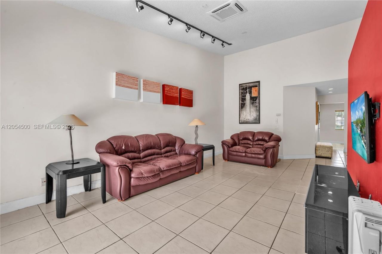1851 SW 116th Way, Miramar, FL 33025 Photo