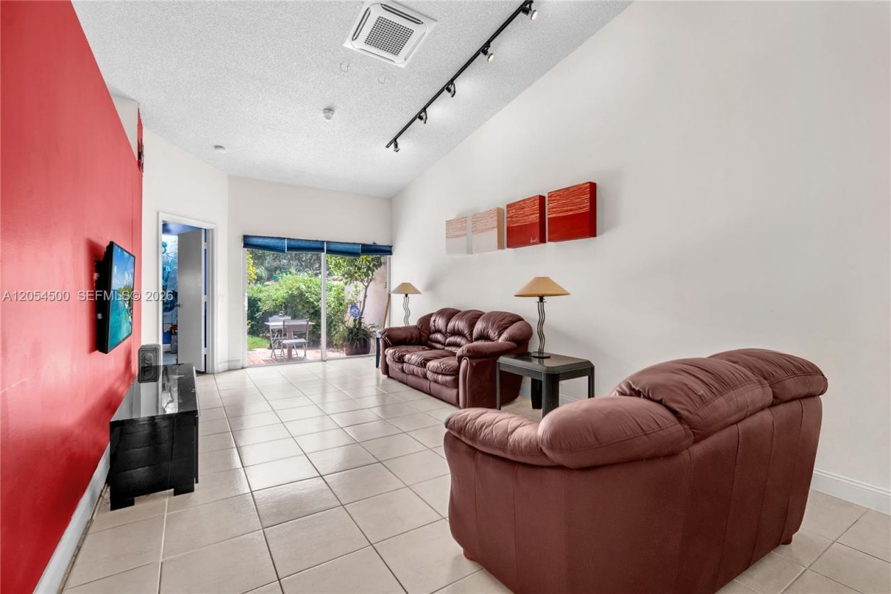 1851 SW 116th Way, Miramar, FL 33025 Photo