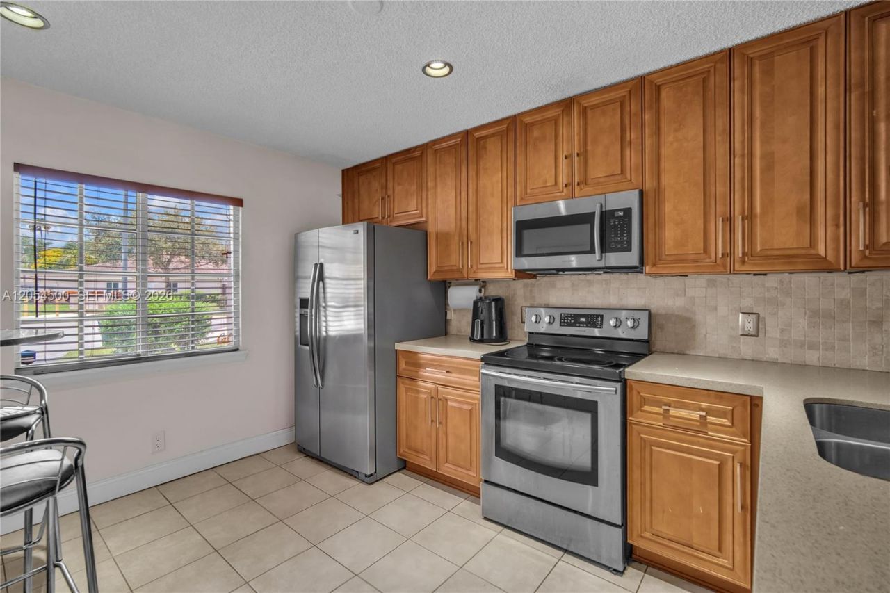 1851 SW 116th Way, Miramar, FL 33025 Photo
