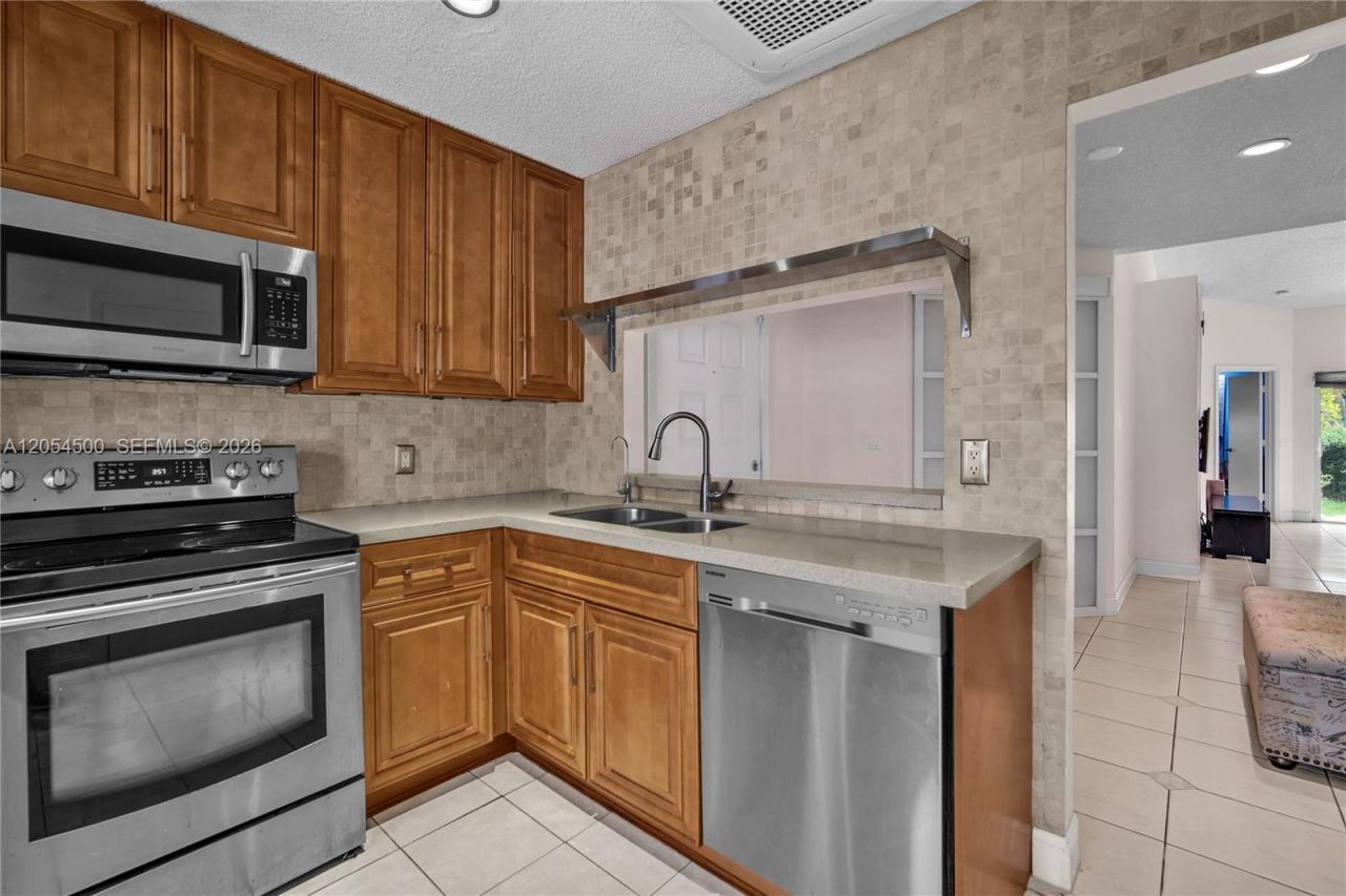 1851 SW 116th Way, Miramar, FL 33025 Photo