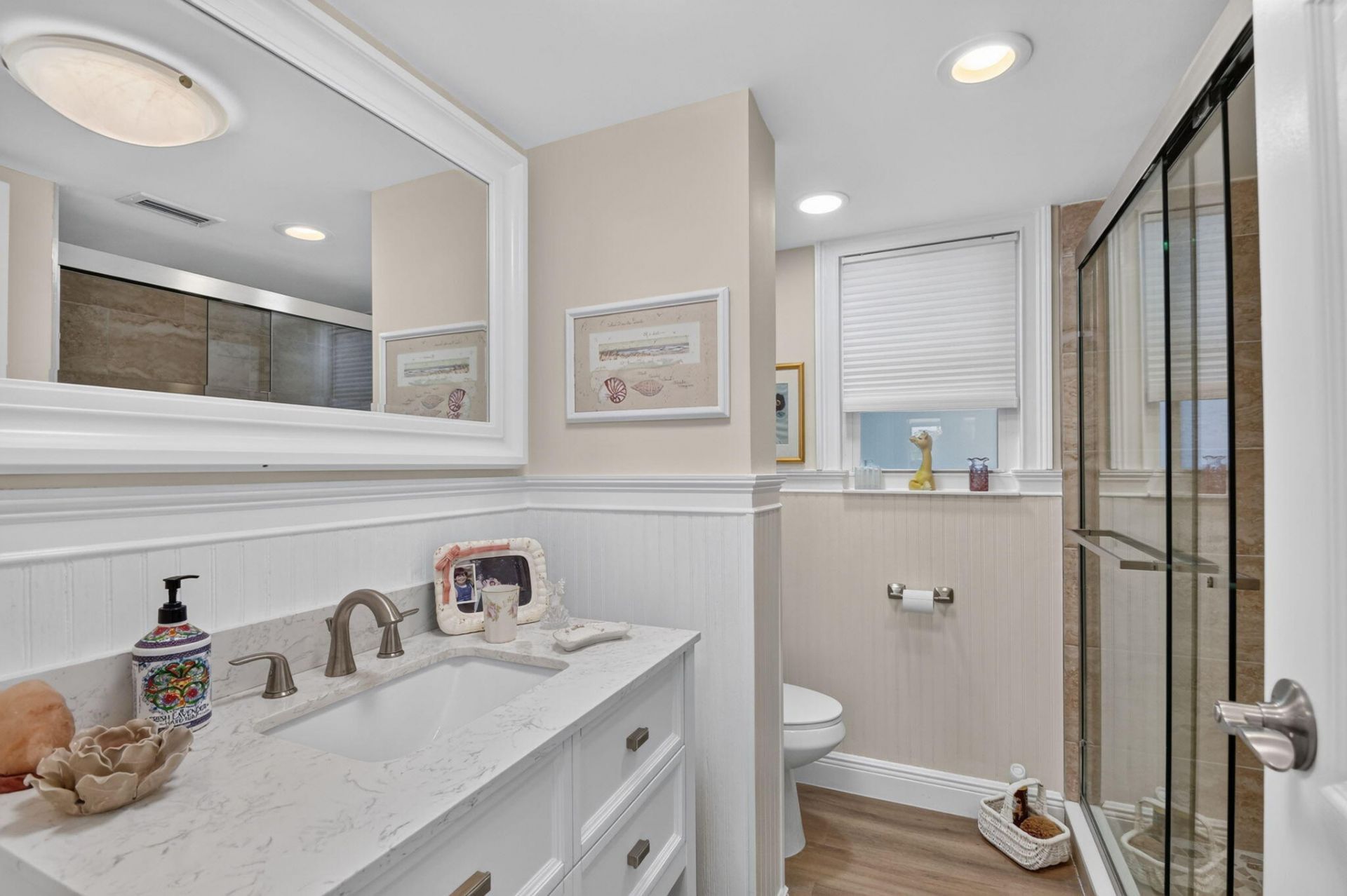 3590 Via Poinciana, Unit 311, Lake Worth, FL 33467 Photo