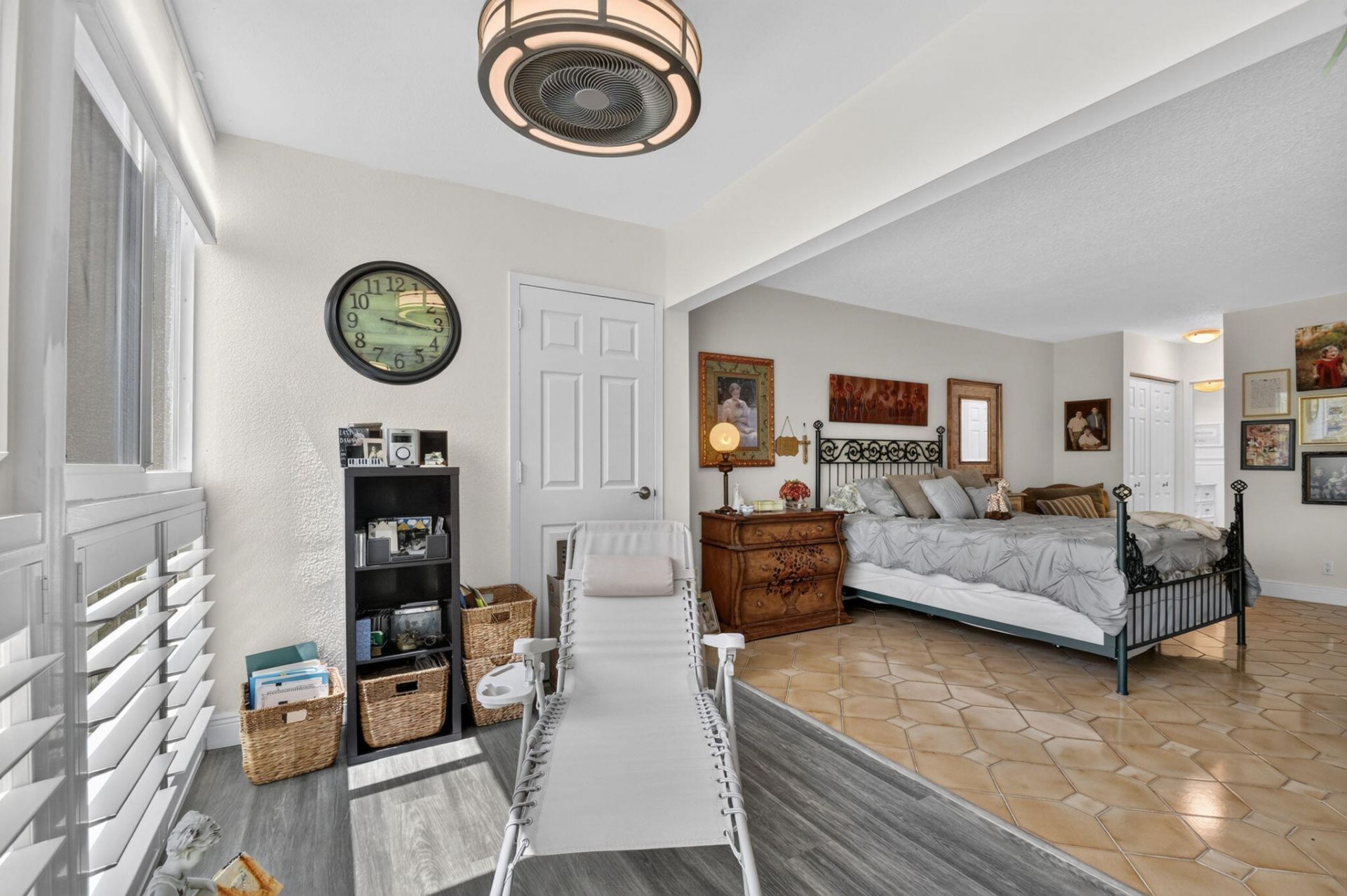 3590 Via Poinciana, Unit 311, Lake Worth, FL 33467 Photo