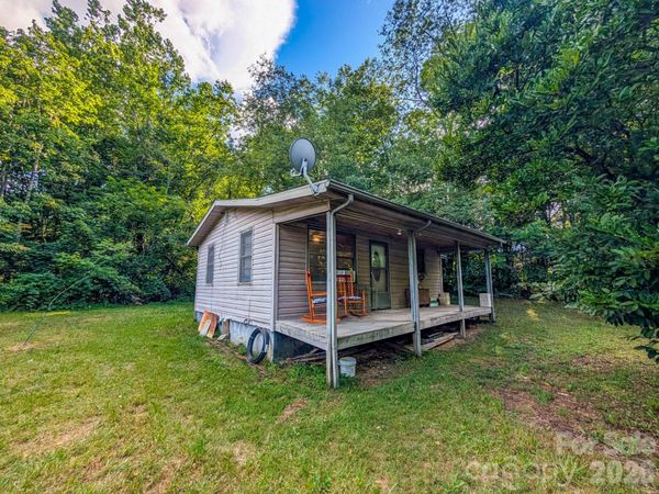 172 Lower Browns Creek Road , Burnsville, NC 28714