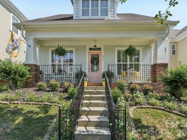 16447 Leavitt Lane, Davidson, NC 28036