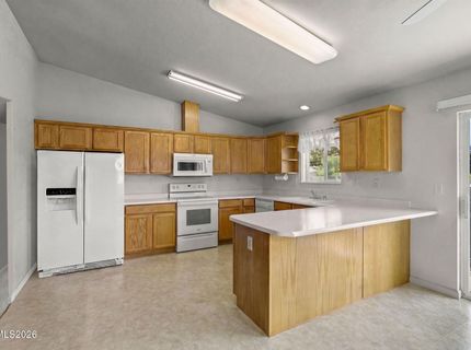 1335 E Marion Russell Drive, Gardnerville, NV 89410 Photo