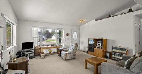 1335 E Marion Russell Drive, Gardnerville, NV 89410 Photo