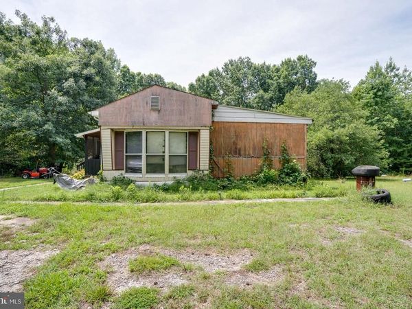 117 MILL CREEK ROAD , MEHERRIN, VA 23954