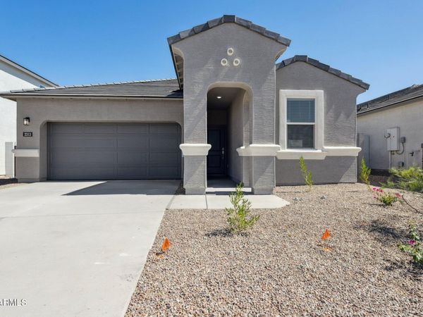 26057 W LYNNE Lane, Buckeye, AZ 85326
