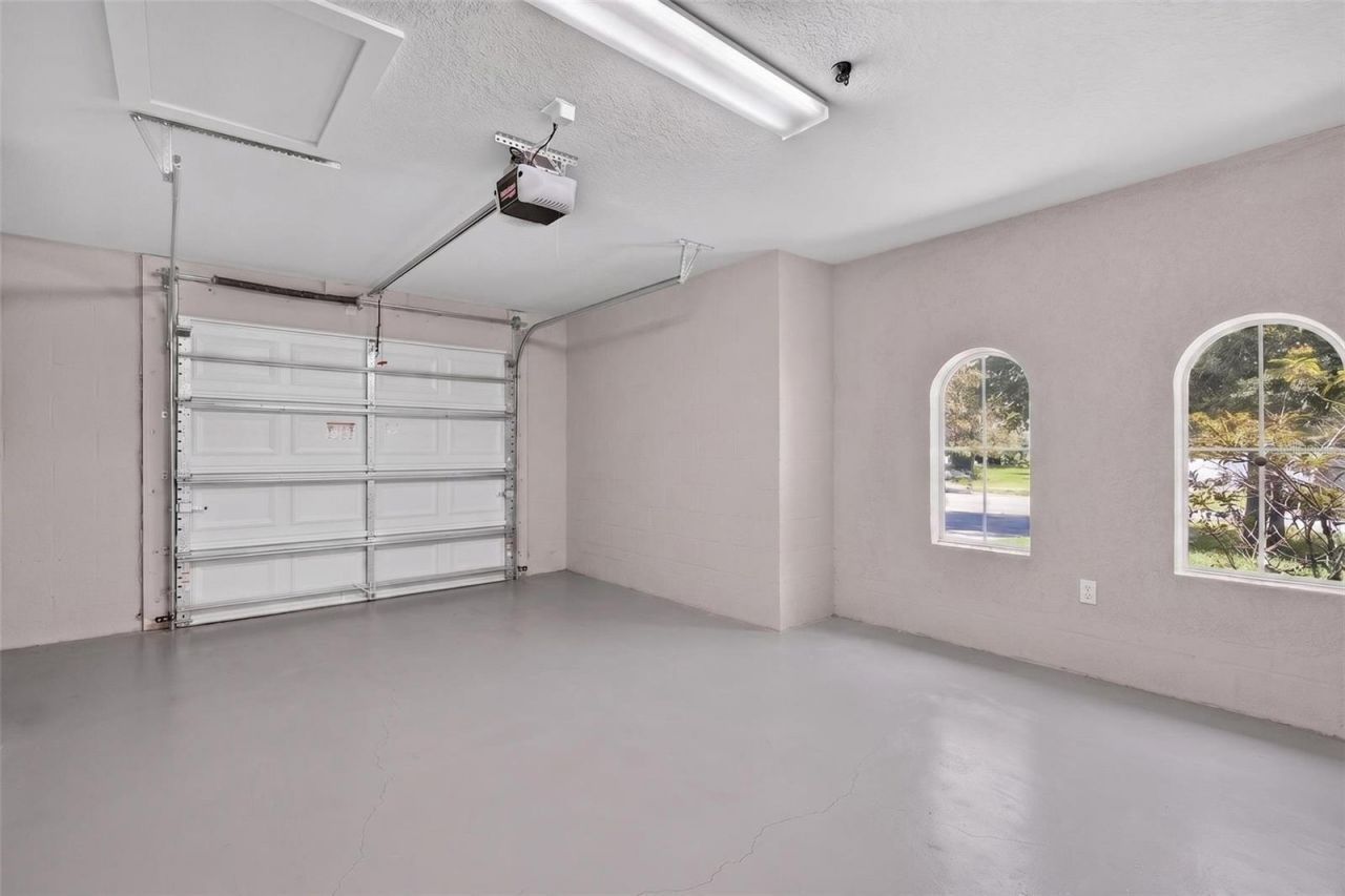 12470 Huntington Woods Avenue, Spring Hill, FL 34609 Photo