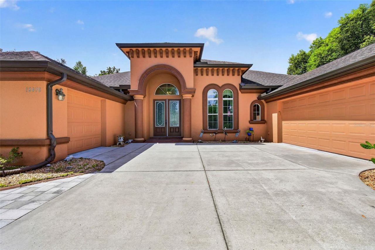 12470 Huntington Woods Avenue, Spring Hill, FL 34609 Photo