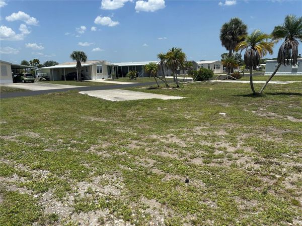 7471 DANVERS CIRCLE , PORT CHARLOTTE, FL 33981