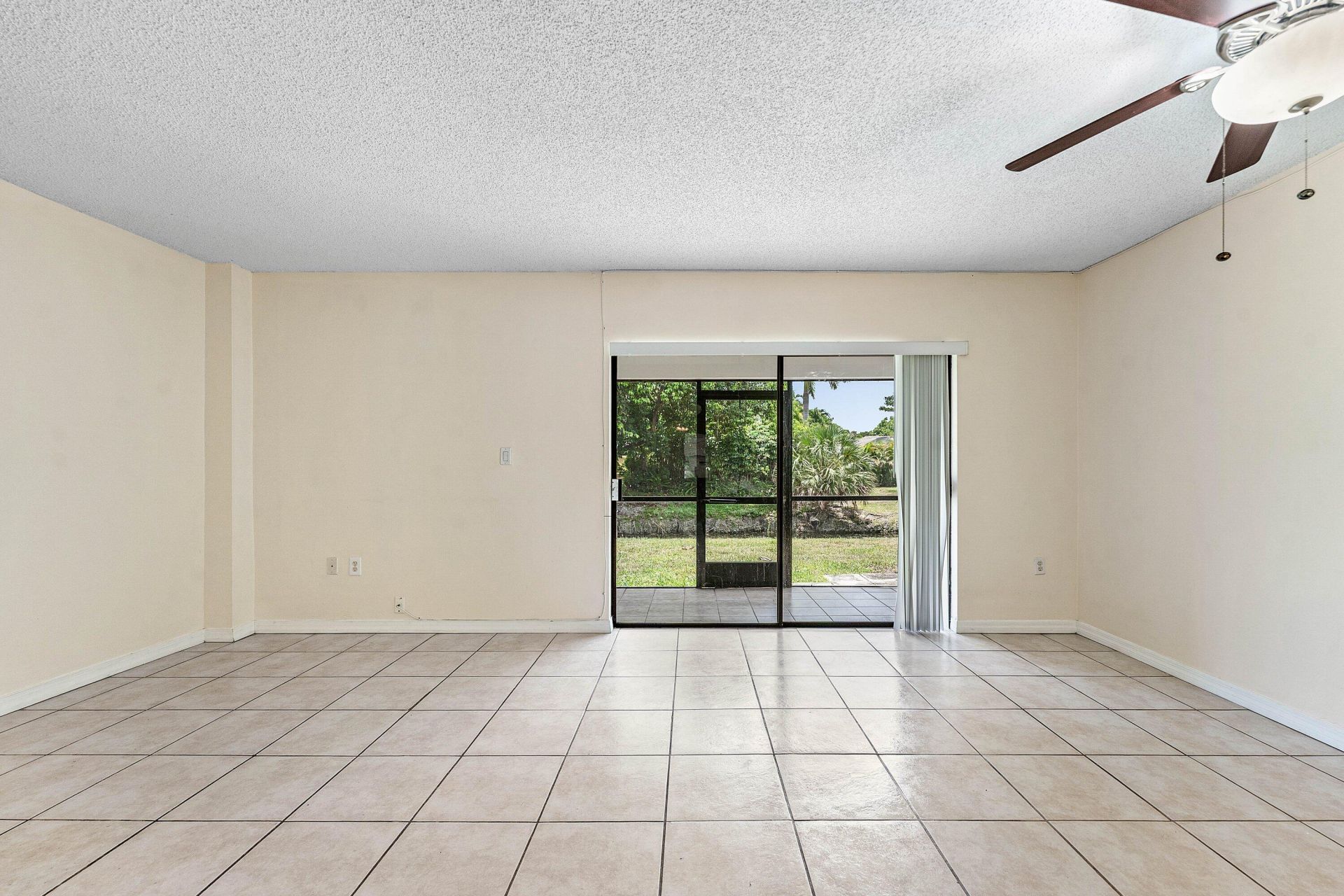 9050 NW 28th Street, Unit 112, Coral Springs, FL 33065 Photo