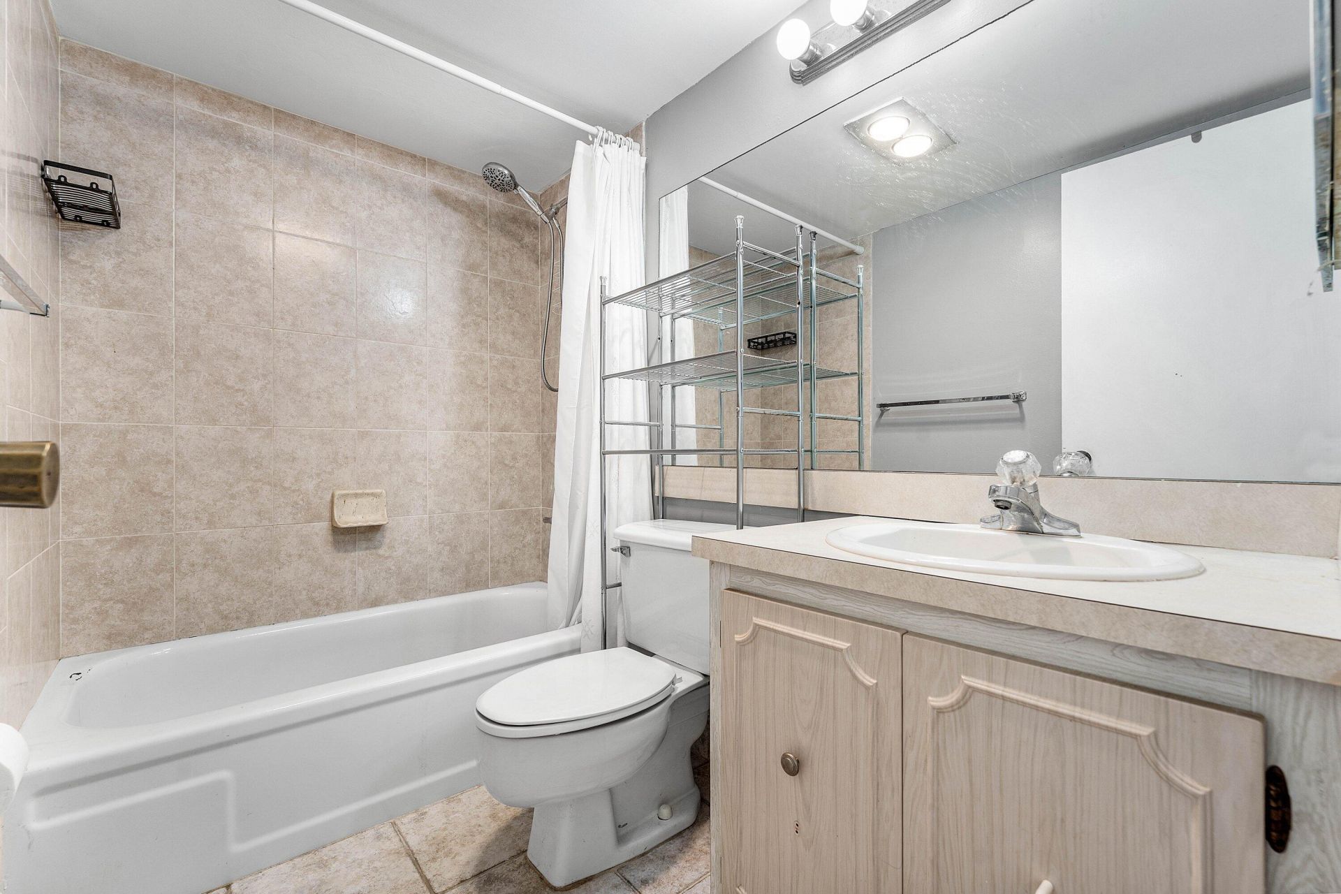 9050 NW 28th Street, Unit 112, Coral Springs, FL 33065 Photo