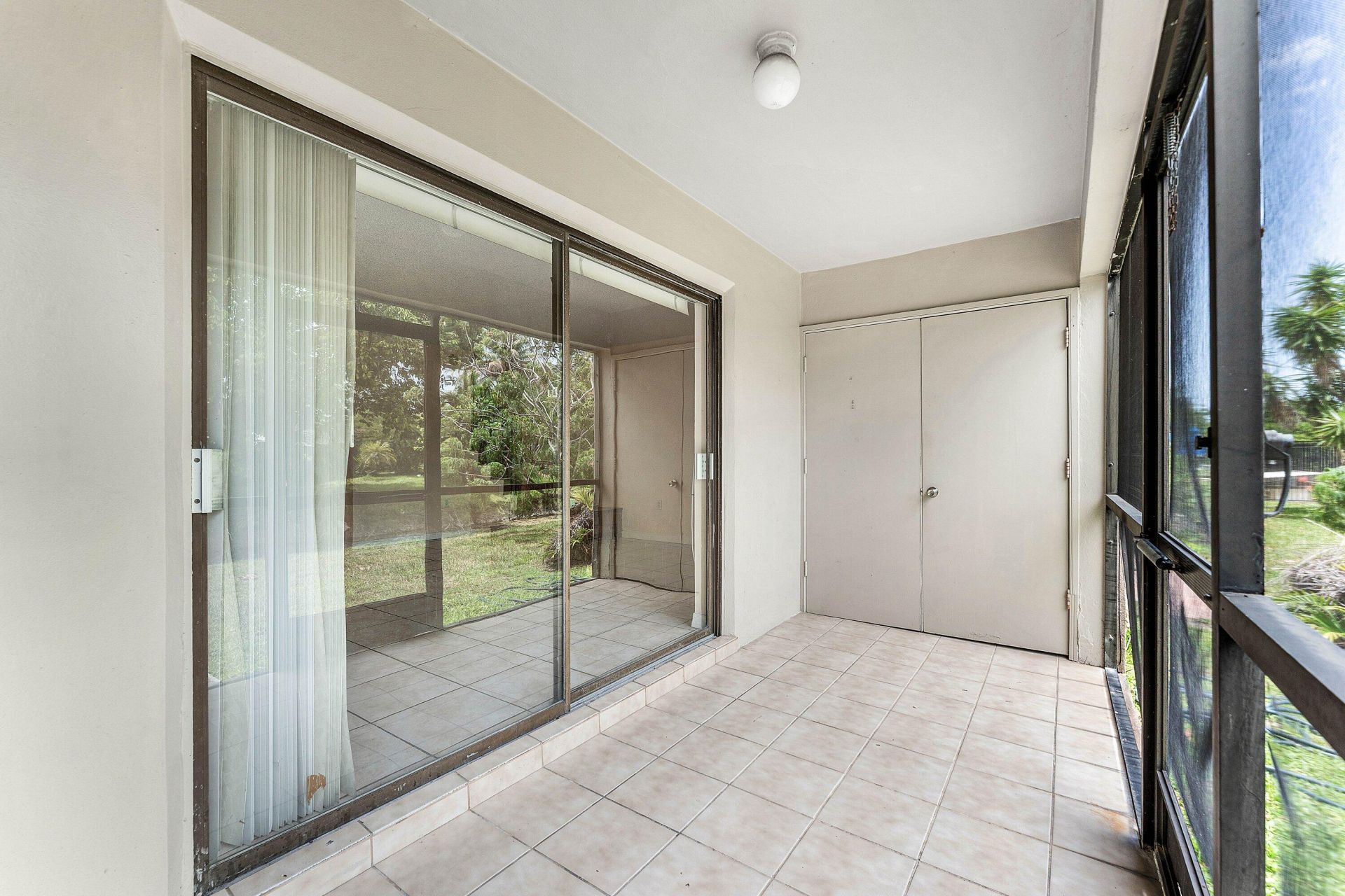 9050 NW 28th Street, Unit 112, Coral Springs, FL 33065 Photo
