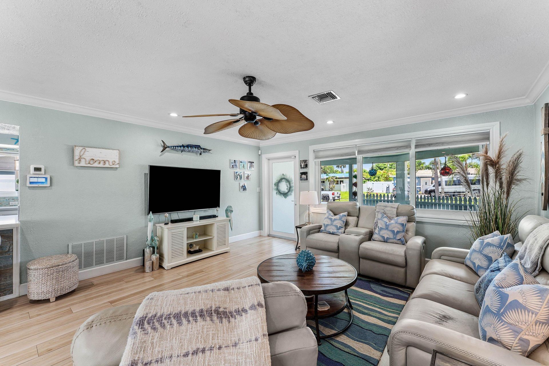 904 SE 15th Court, Deerfield Beach, FL 33441 Photo