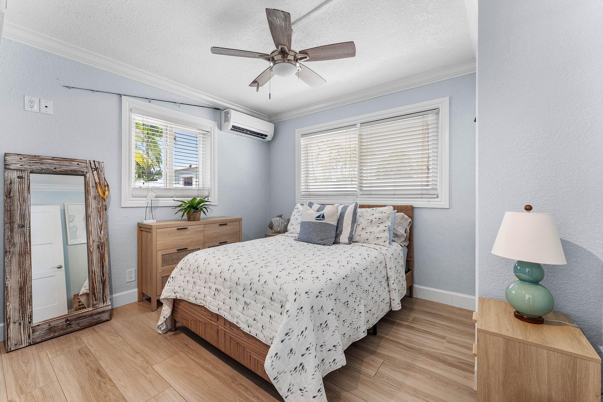 904 SE 15th Court, Deerfield Beach, FL 33441 Photo