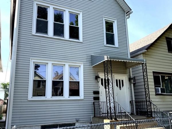 3309 W 38th Place, Chicago, IL 60632