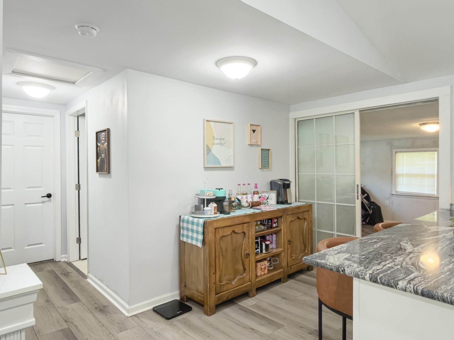 2571 Camden Road Photo 14