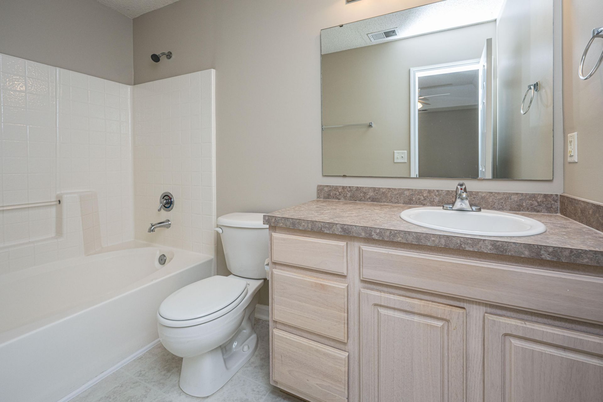 252 Trickle Drive Photo 14